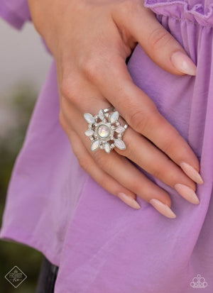 Paparazzi Glimpses Of Malibu- Complete Trend Blend