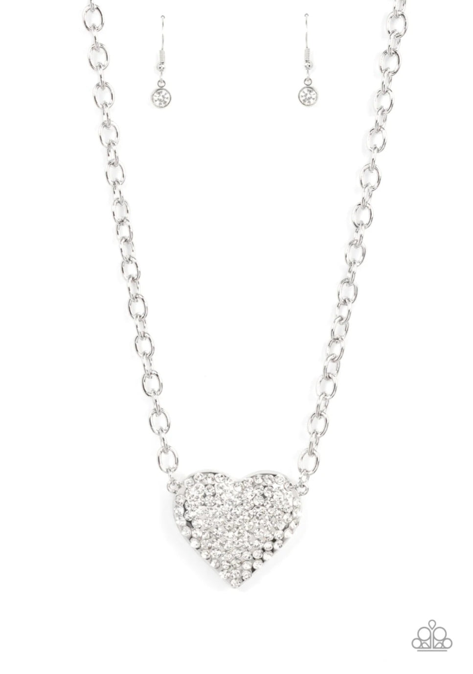 Paparazzi Heartbreakingly Blingy- White