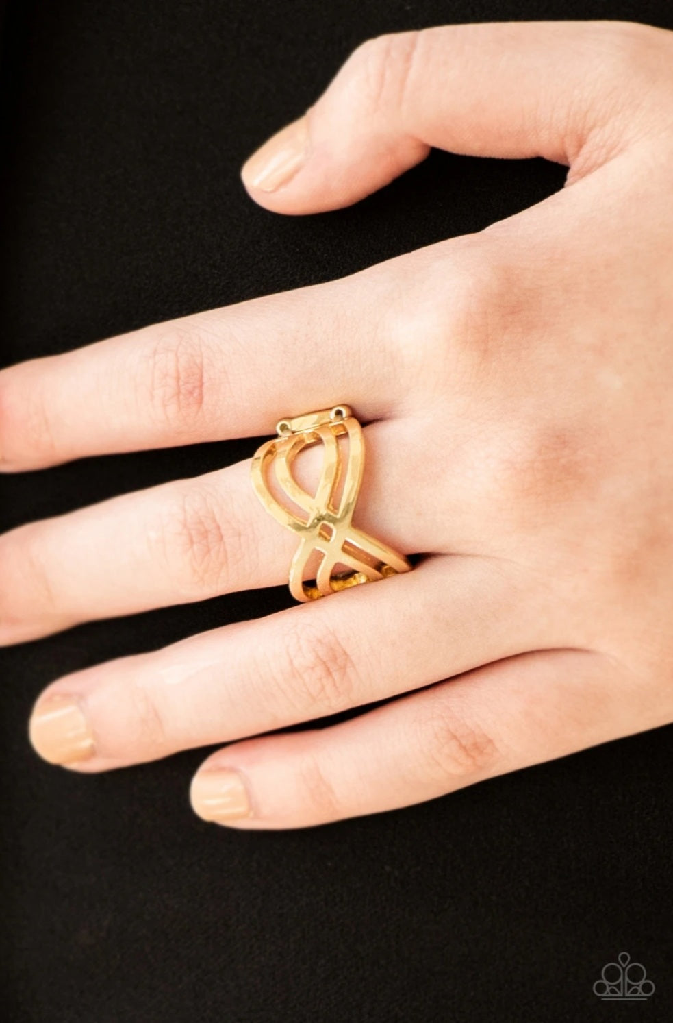 Paparazzi Infinite Fashion- Gold