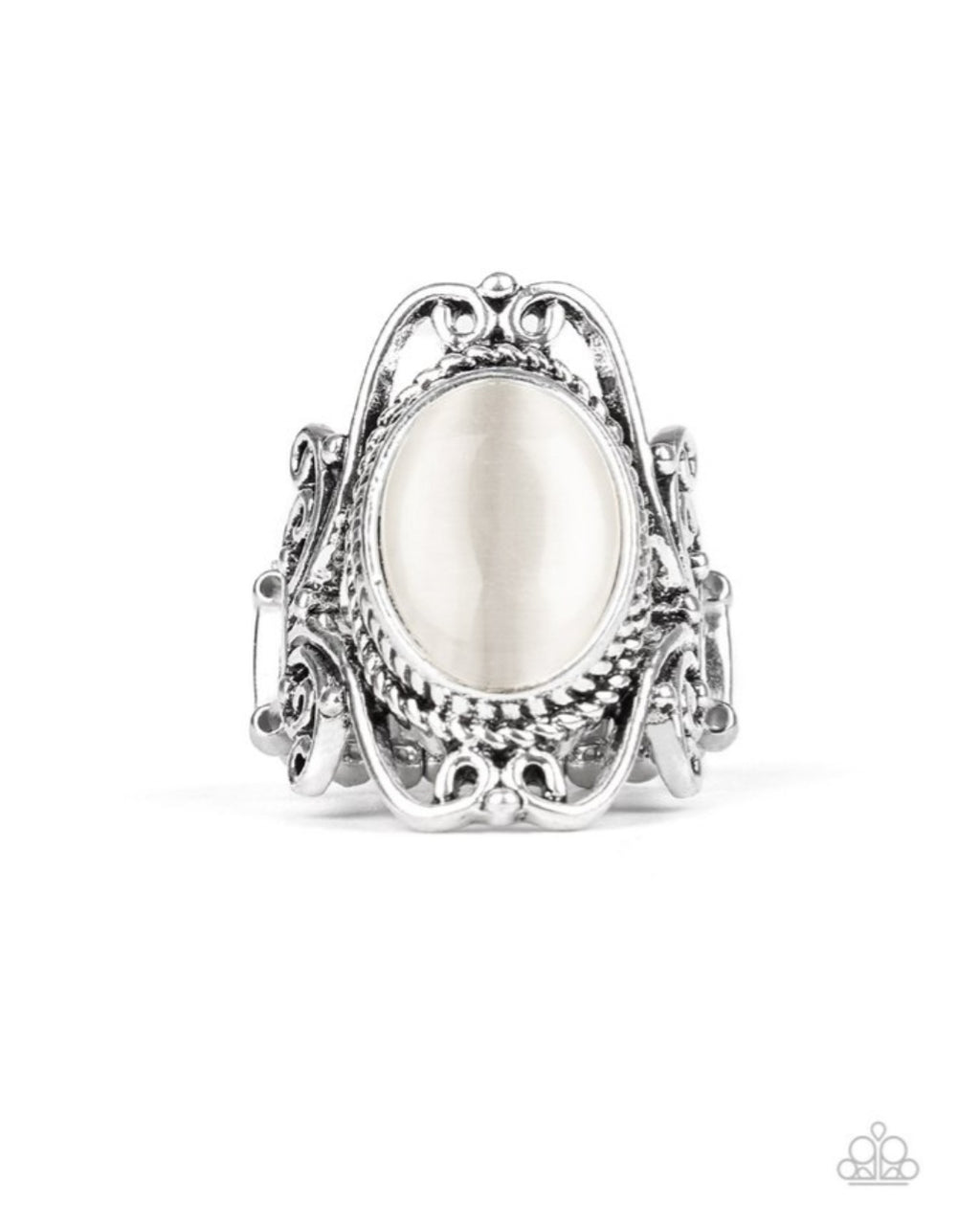 Paparazzi Fairytale Flair- White