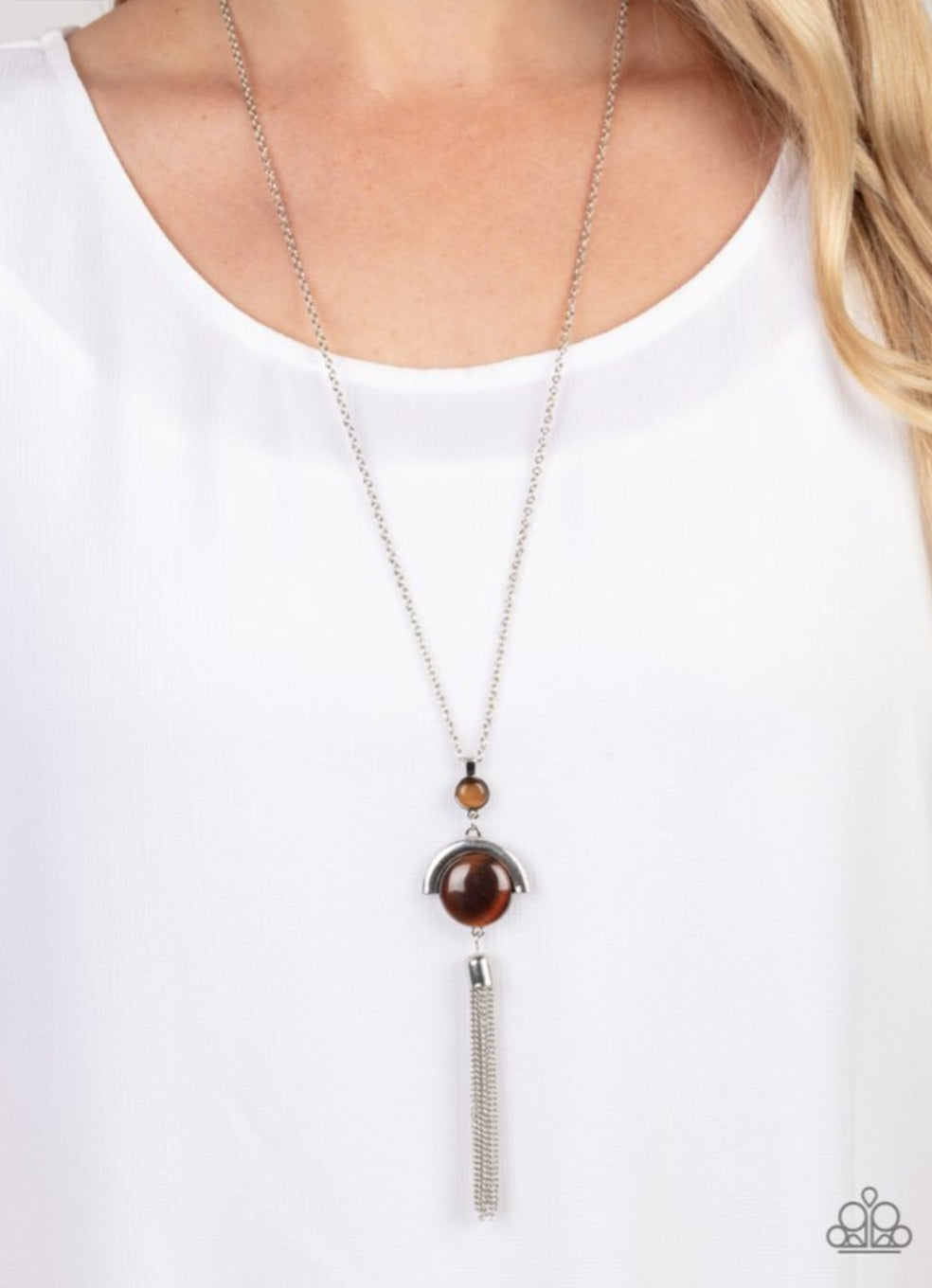 Paparazzi Lavishly Lucid- Brown