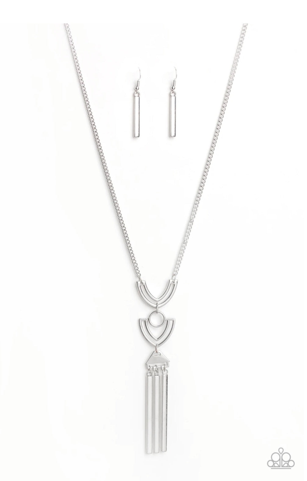 Paparazzi Confidently Cleopatra- Silver