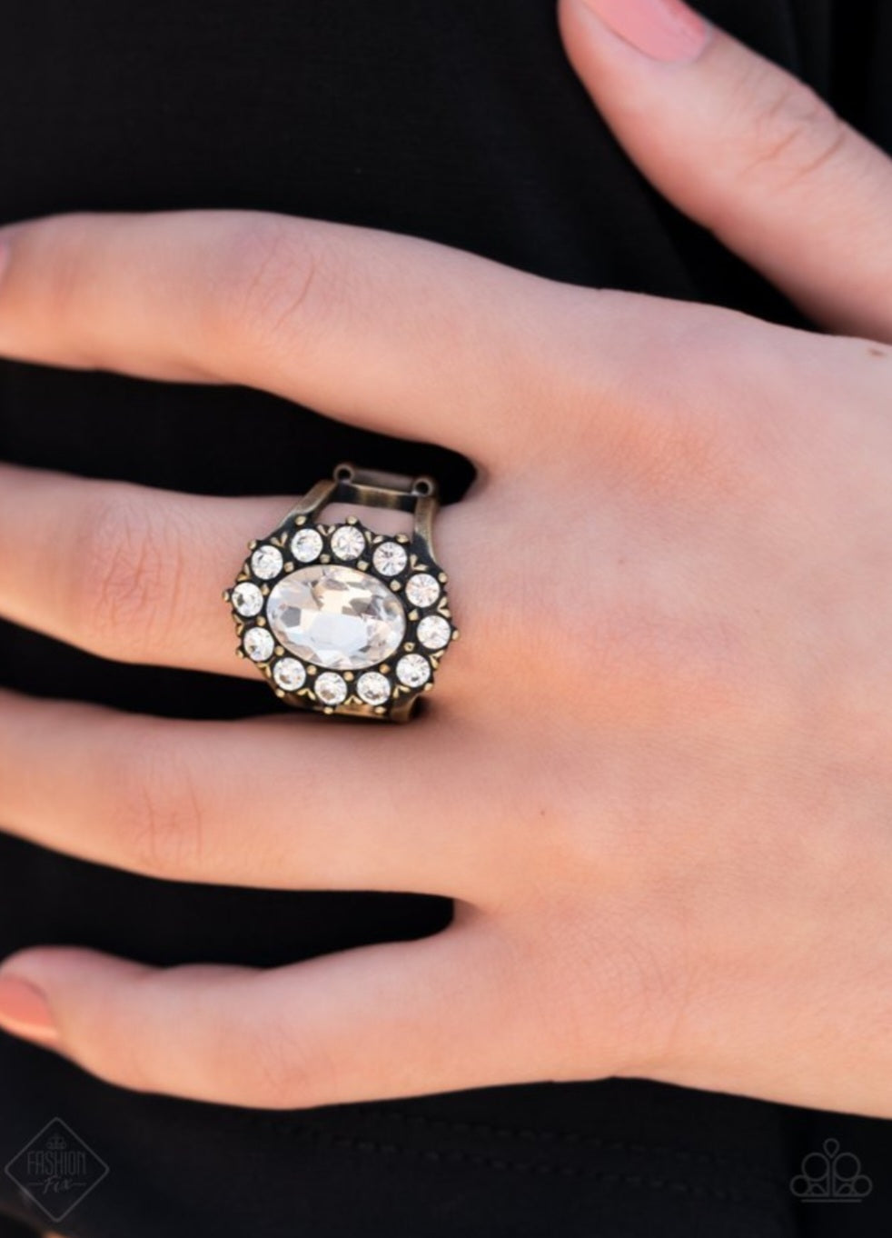 Paparazzi Moxie Magic- Brass