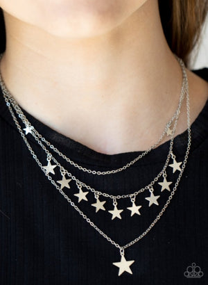 Paparazzi Americana Girl - Silver