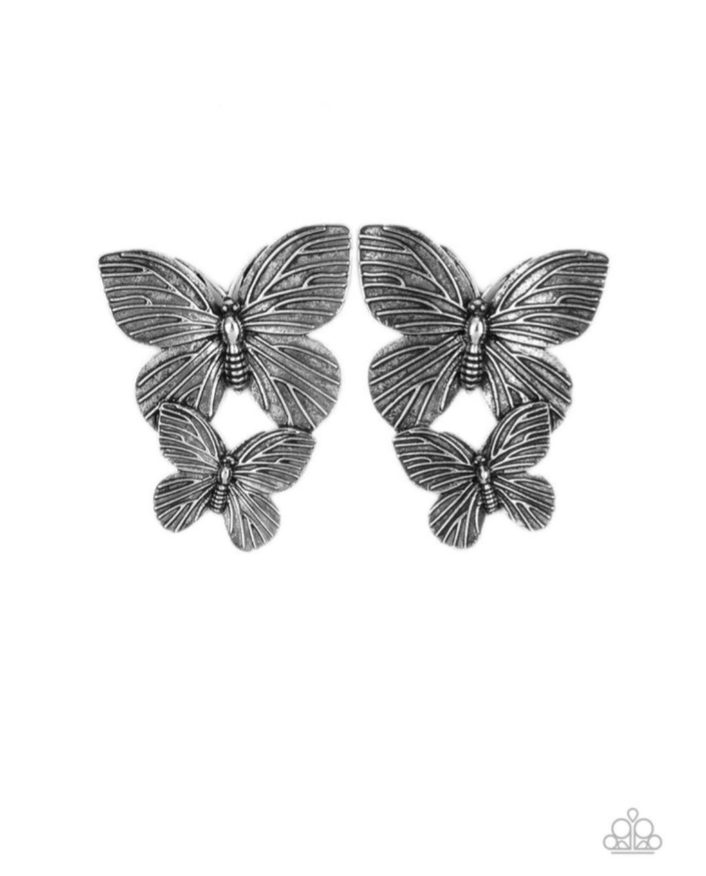 Paparazzi Blushing Butterflies- Silver