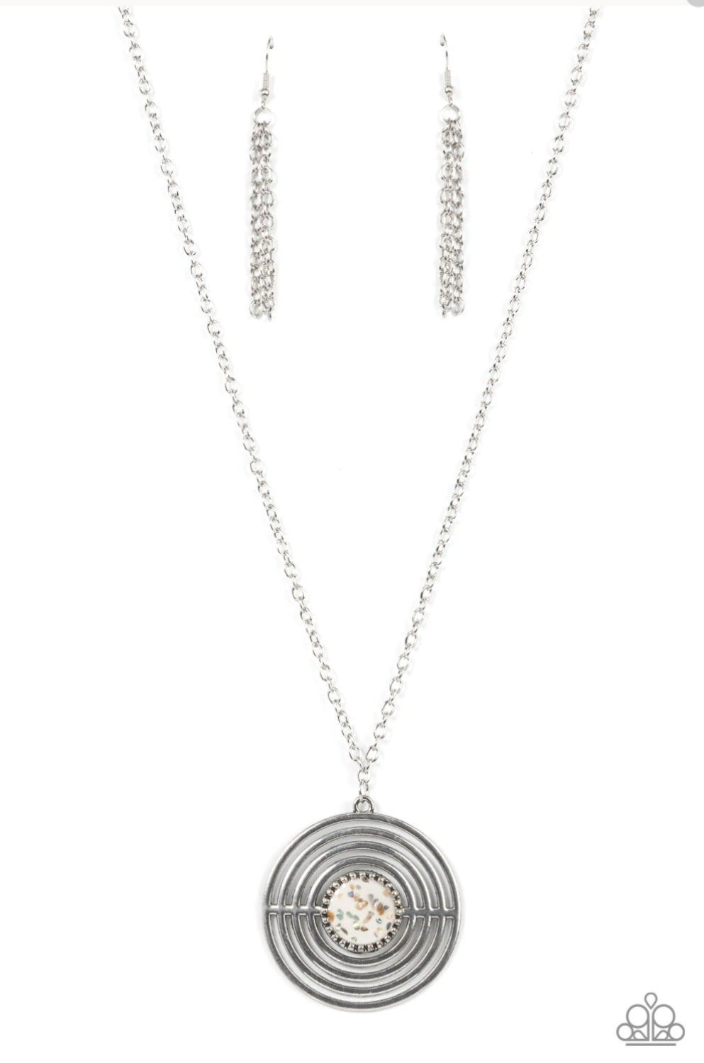 Paparazzi Targeted Tranquility- White