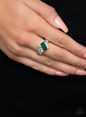Paparazzi Tip The Balance- Green