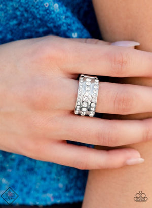Paparazzi Privileged Poise - White